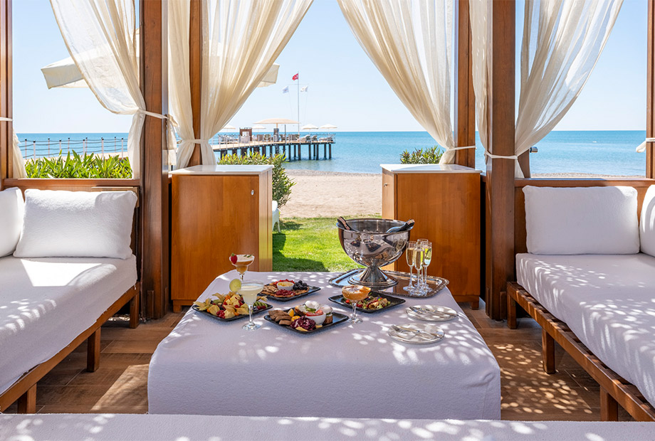 Calista Luxury Resort Pavillion Card8