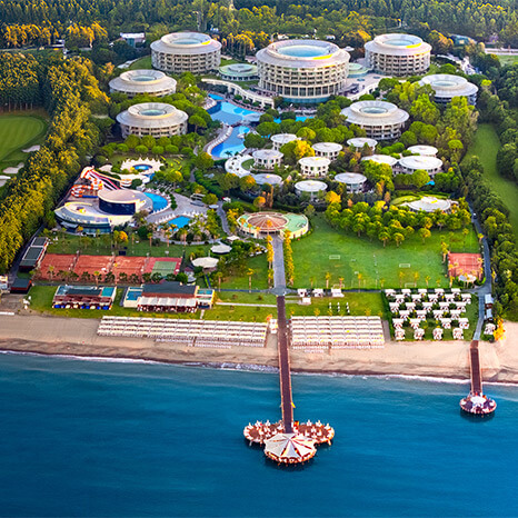 Calista Luxury Resort Instagram Slider Card7
