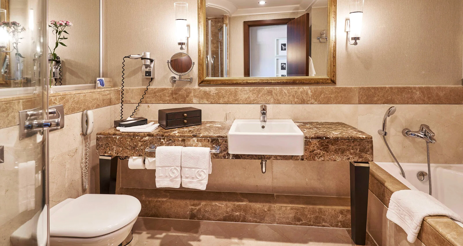 Calista Luxury Resort Superior Kısmi Deniz Manzarali Card2
