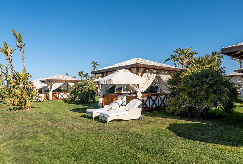 Calista Luxury Resort Pavillion Card6
